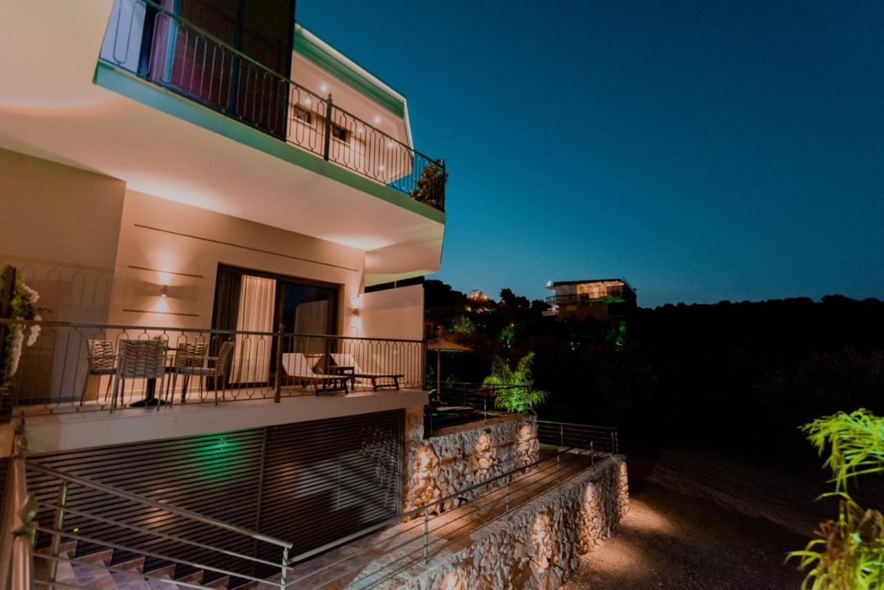 Stork Design Suites Epidaurus Bagian luar foto