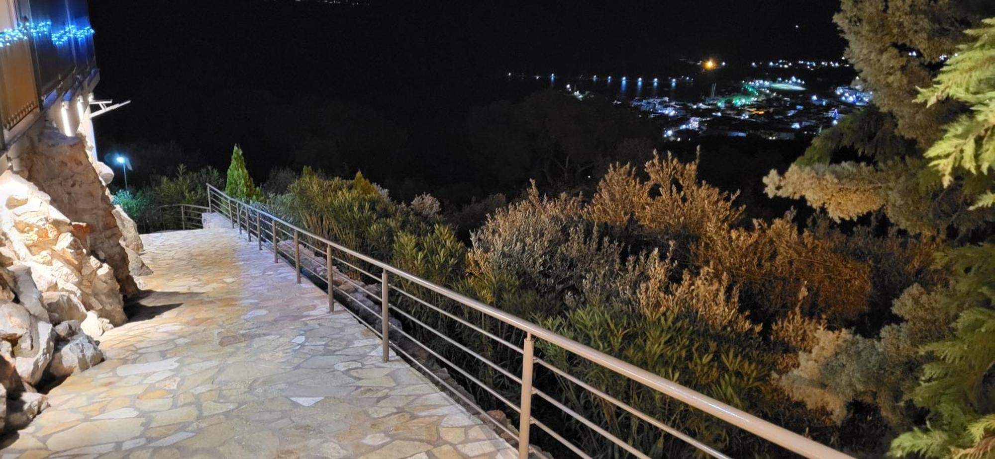 Stork Design Suites Epidaurus Bagian luar foto