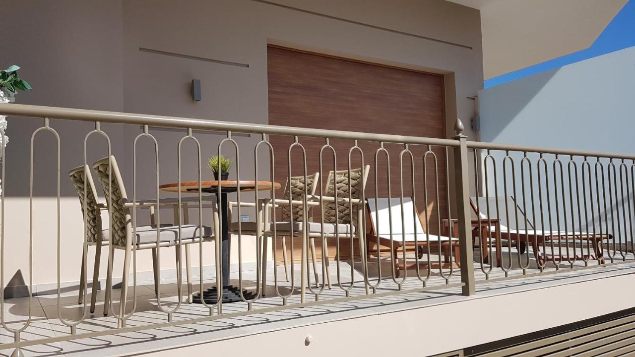 Stork Design Suites Epidaurus Bagian luar foto